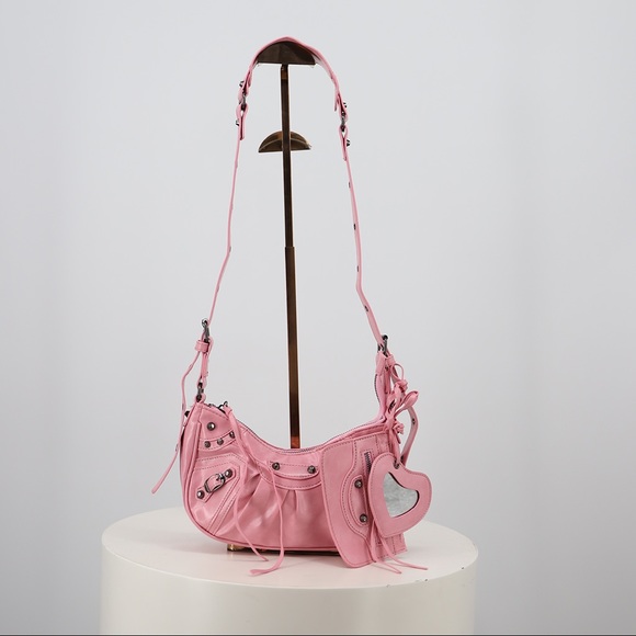 Studded Purse And Mirror Detail Shoulder Bag in Pink Faux Leather - Picture 4 of 7